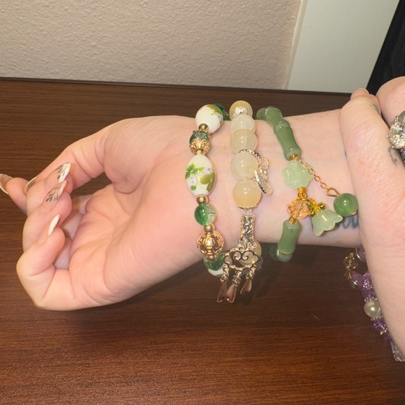 Jewelry - Set of three Elegant Green and Gold Beaded Bracelet Set